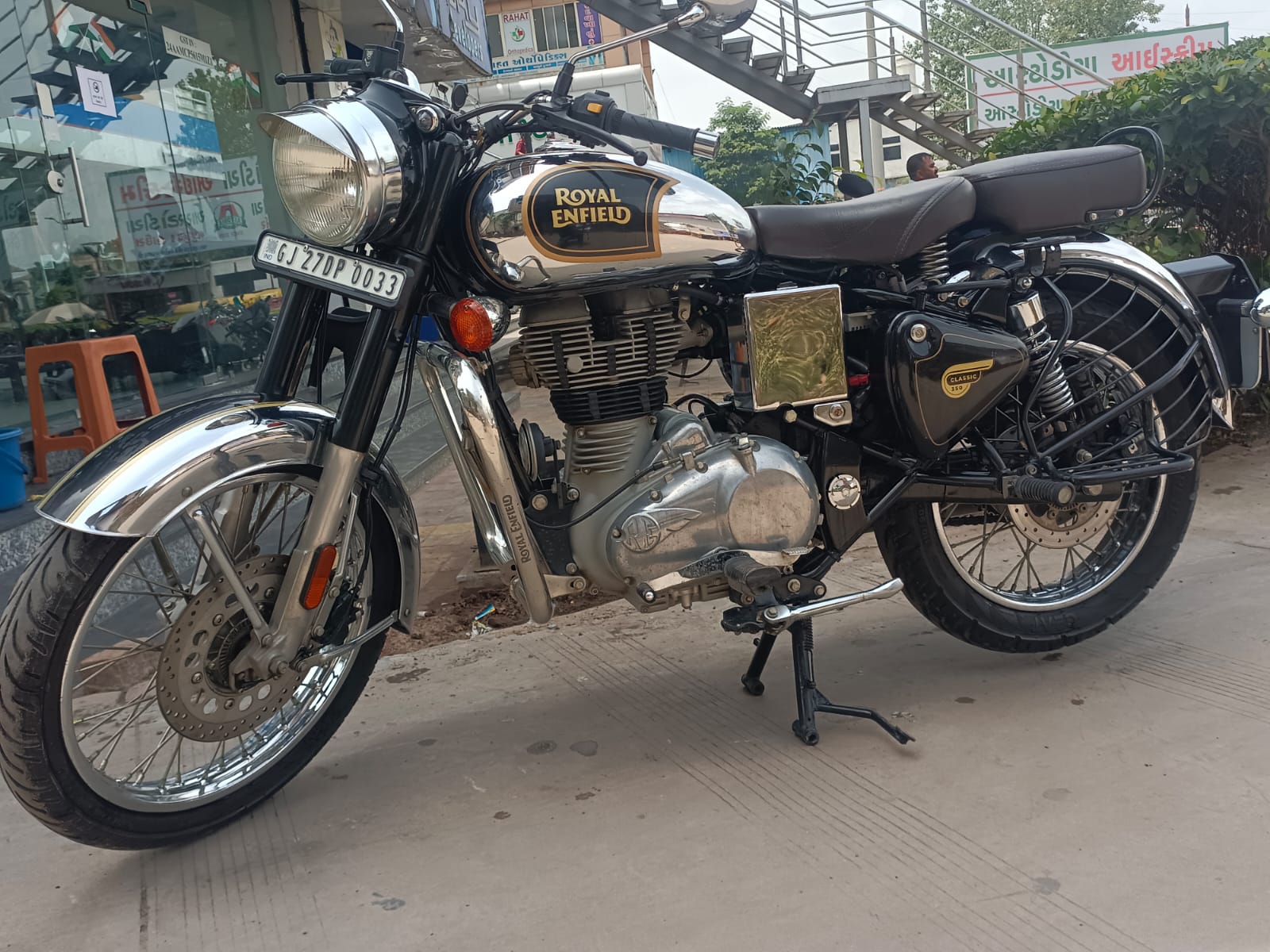 Details View - Royal Enfield Bullet photos - reseller,reseller marketplace,advetising your products,reseller bazzar,resellerbazzar.in,india's classified site,Royal Enfield bullet, used Royal Enfield bullet, old Royal Enfield bullet, old Royal Enfield bullet in Ahmedabad, Royal Enfield bullet in Ahmedabad.